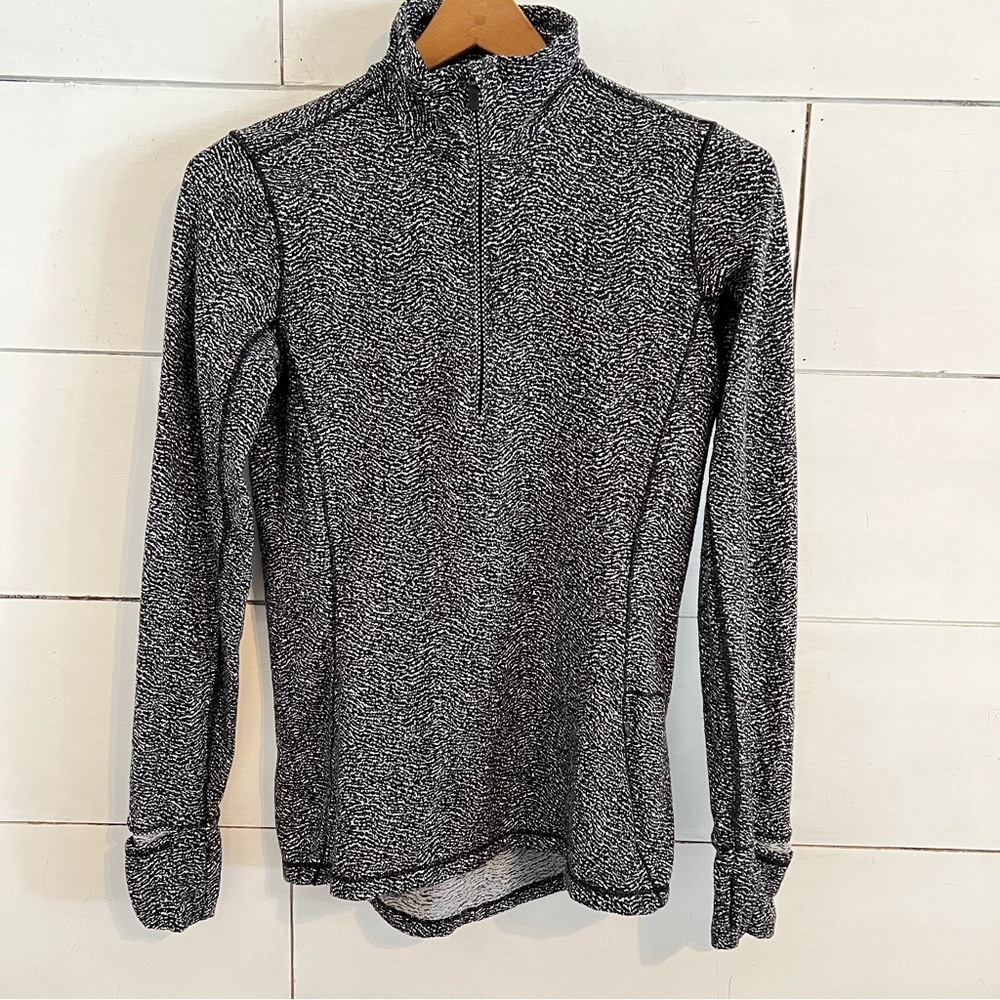Lululemon Half ZIP Pullover Jacket. Size Small. EUC.